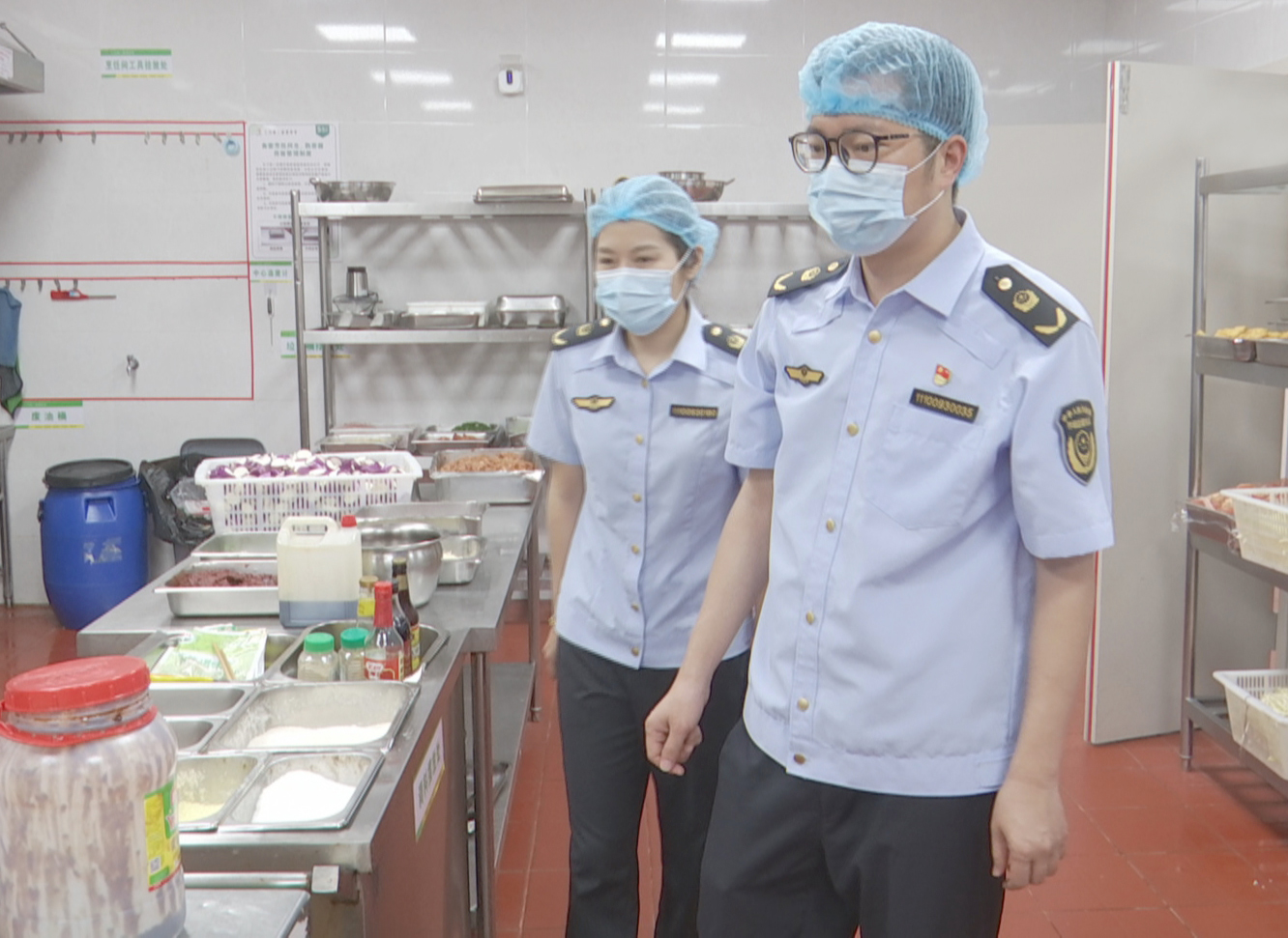 每一口都安全 我县开展考前食品安全专项检查_2026-06-05_14-36-56.jpg