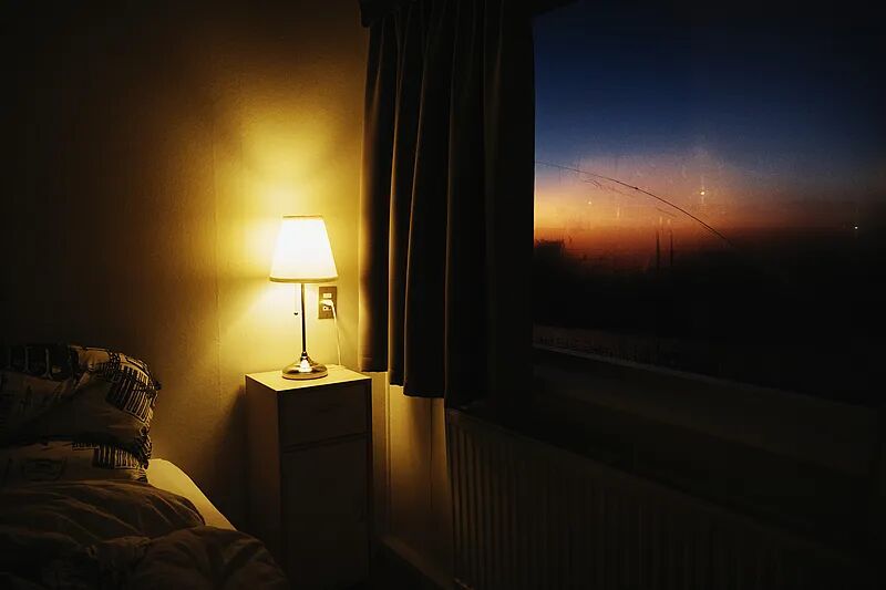 夜晚卧室.jpg