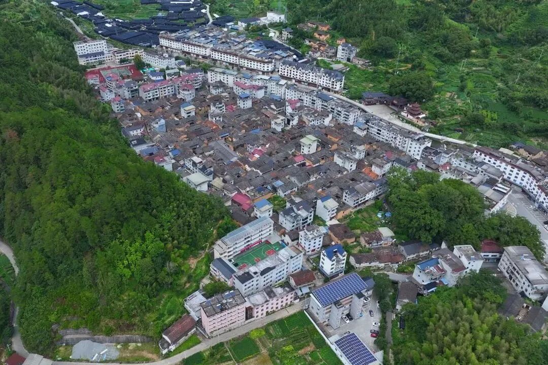 玉岩镇鸟瞰.JPG